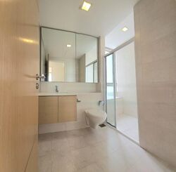 RiverEdge (D15), Condominium #445183651